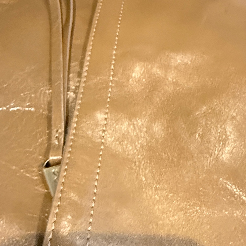 Hobo Leather Crossbody Bag in Tan - Picture 5 of 8